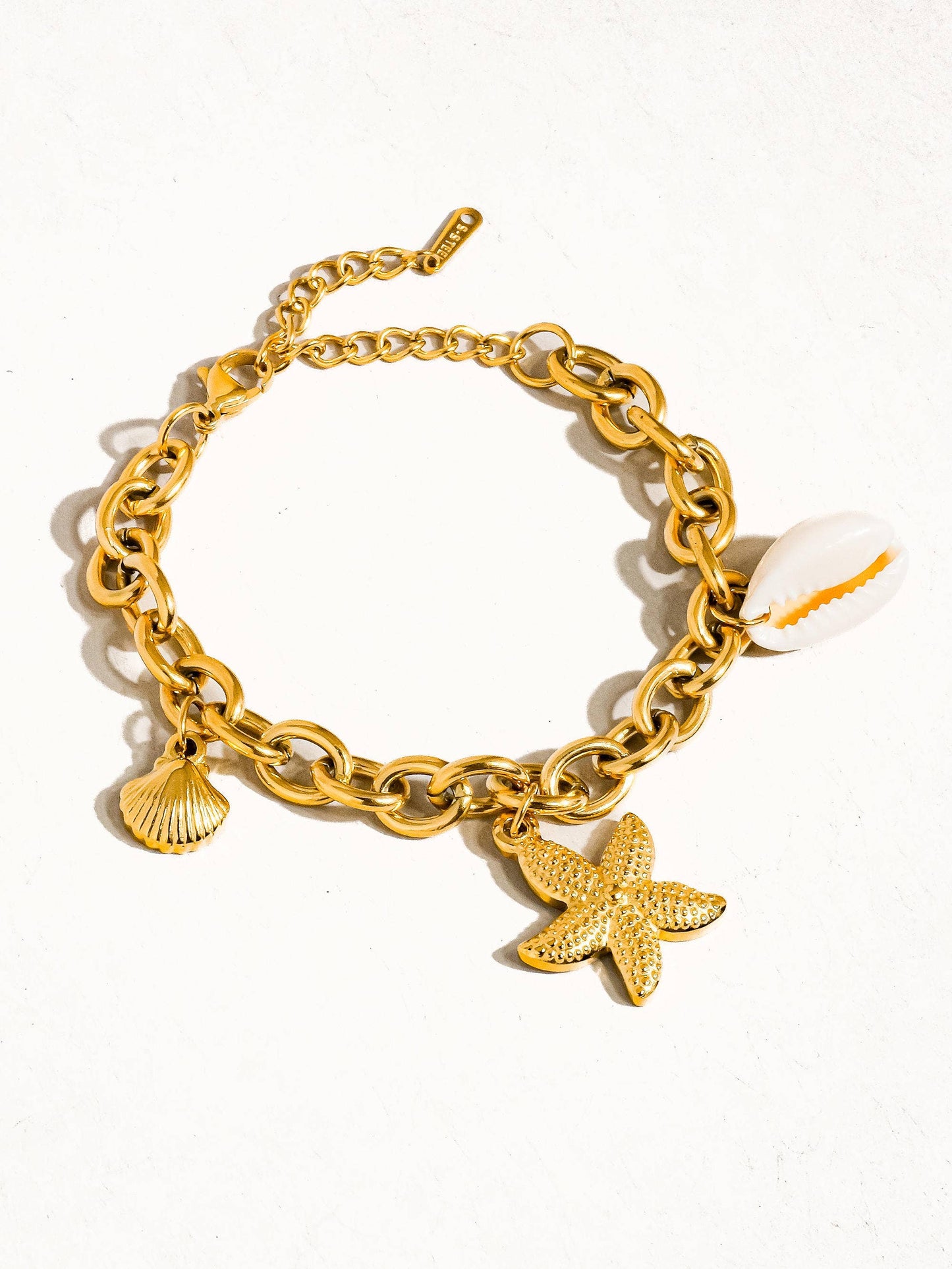 Aspen 18K Gold Non-Tarnish Stars & Shells Chain Bracelet: Yellow Gold