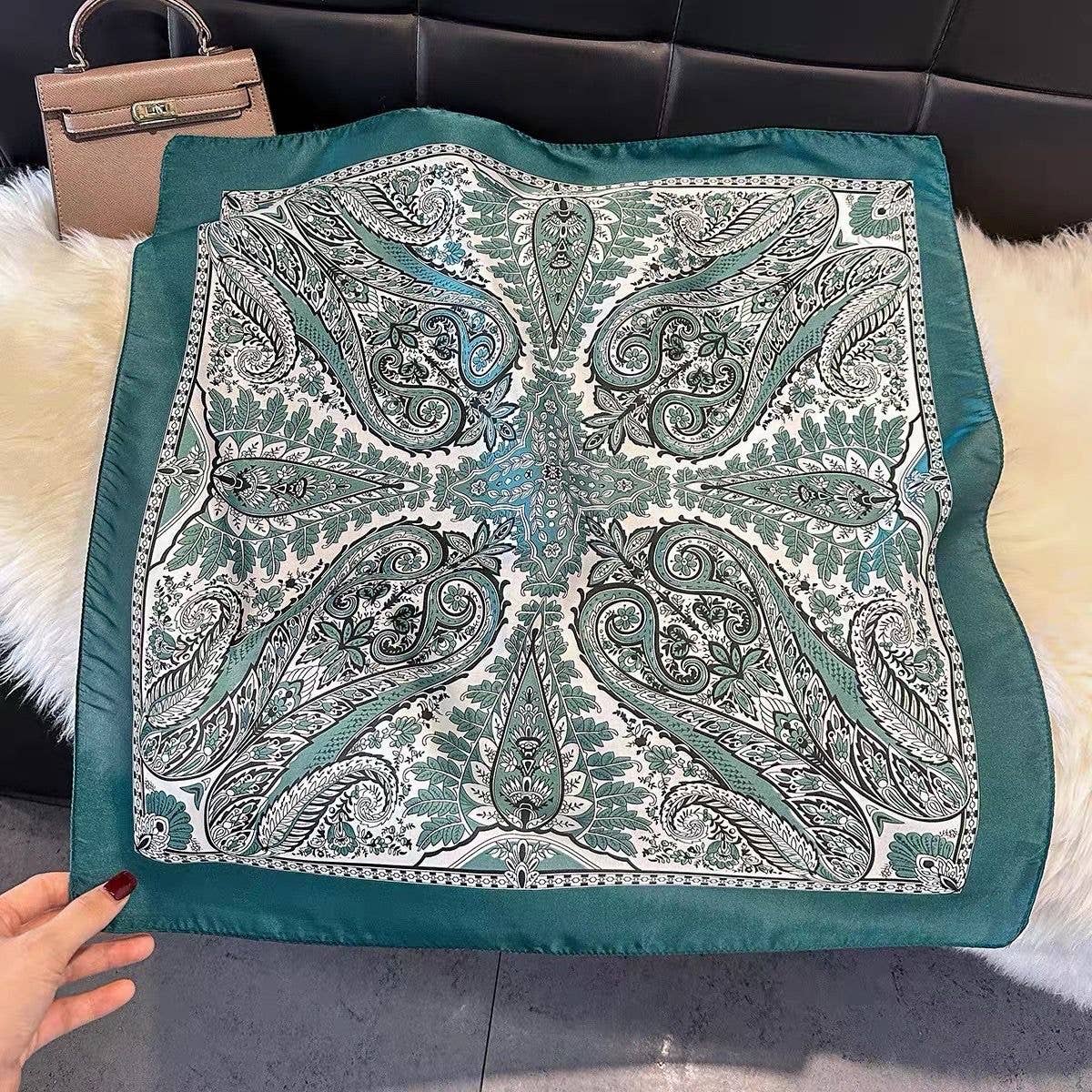 The Georgia Scarf : Turquoise