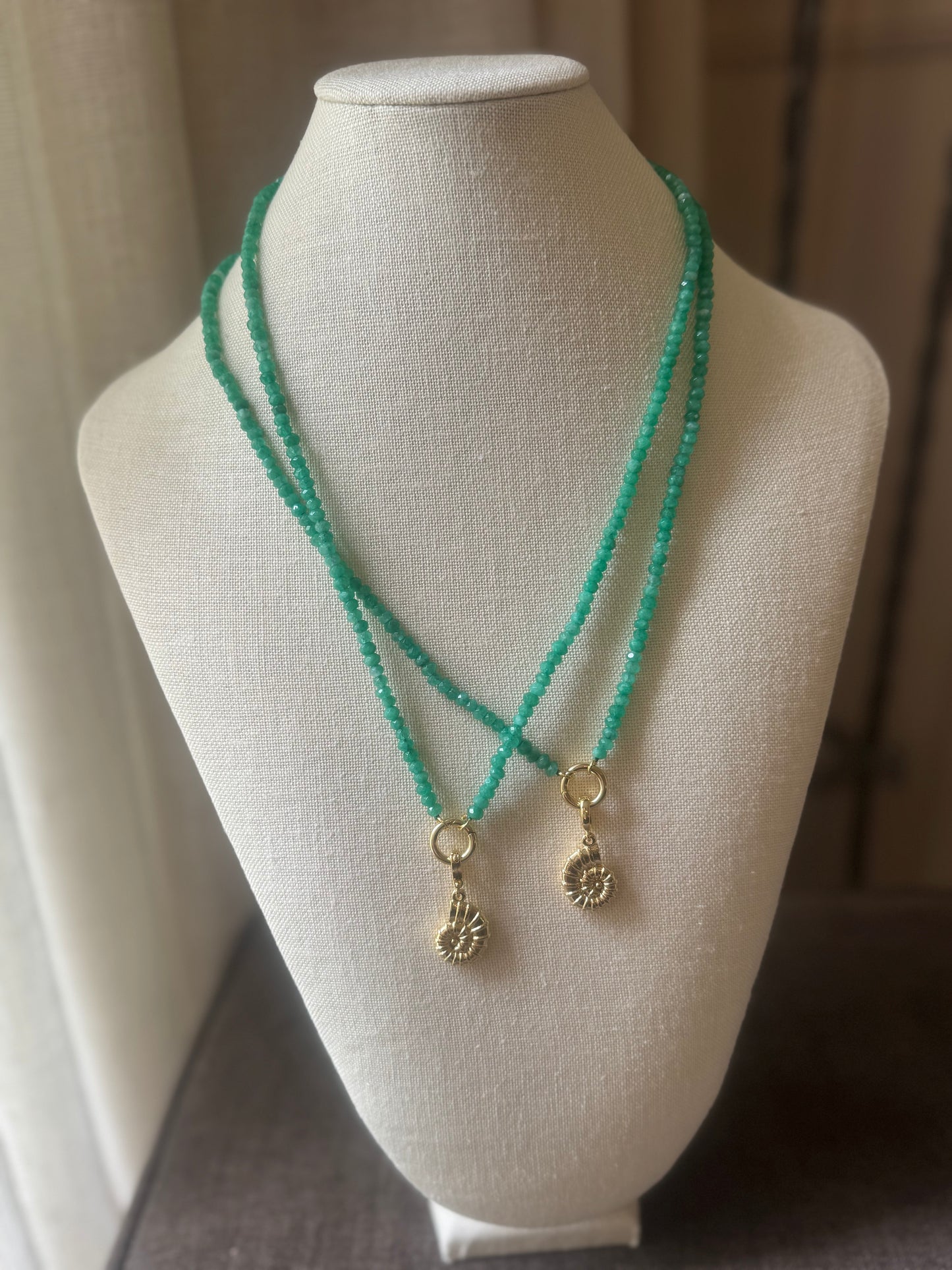 Golden Coast Layered Necklace MAGNETIC