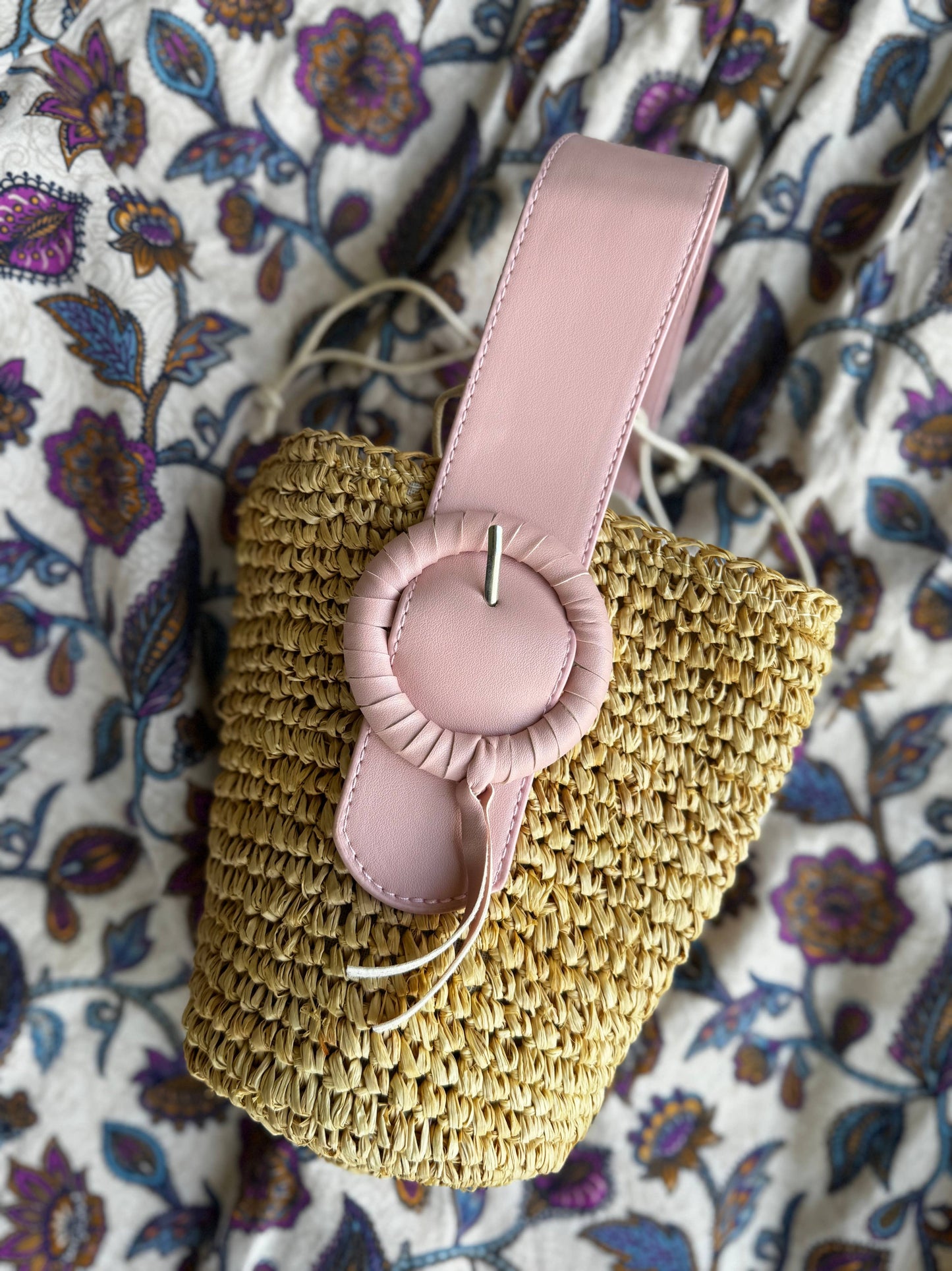 Finley Straw Bucket