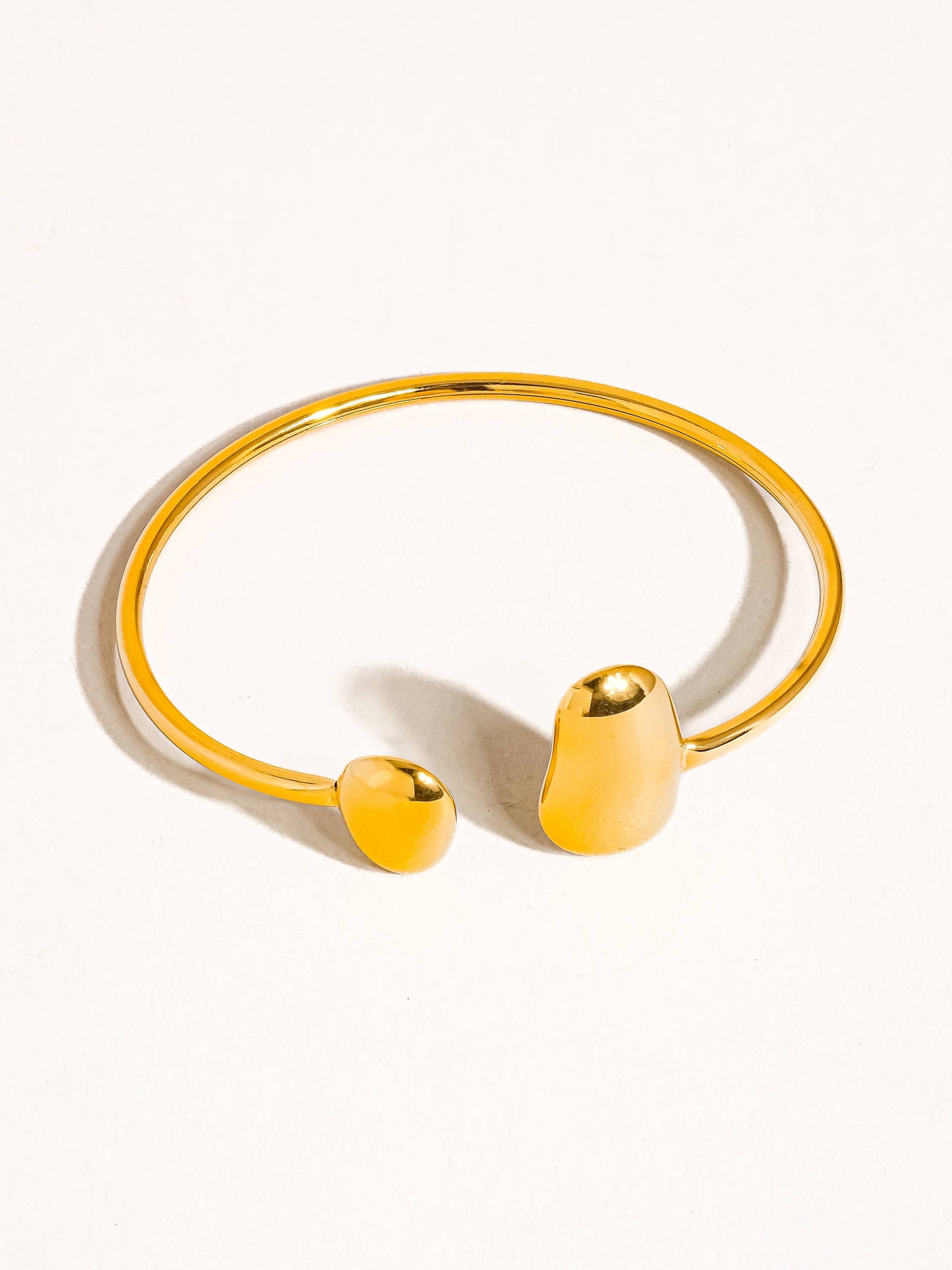 Mazie 18K Non-Tarnish Round Thin Bracelet: Yellow Gold