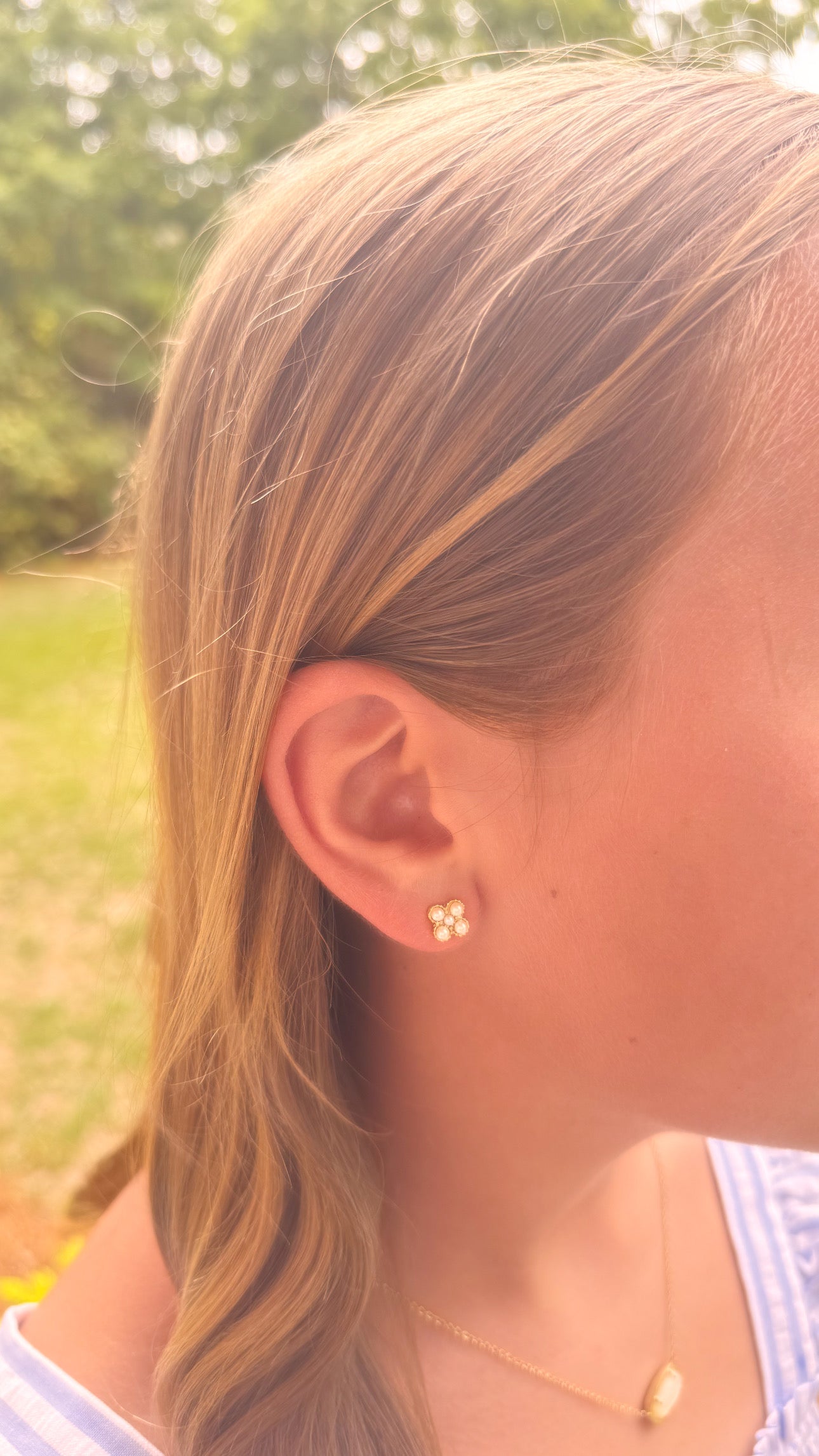 Clover pearl earrings