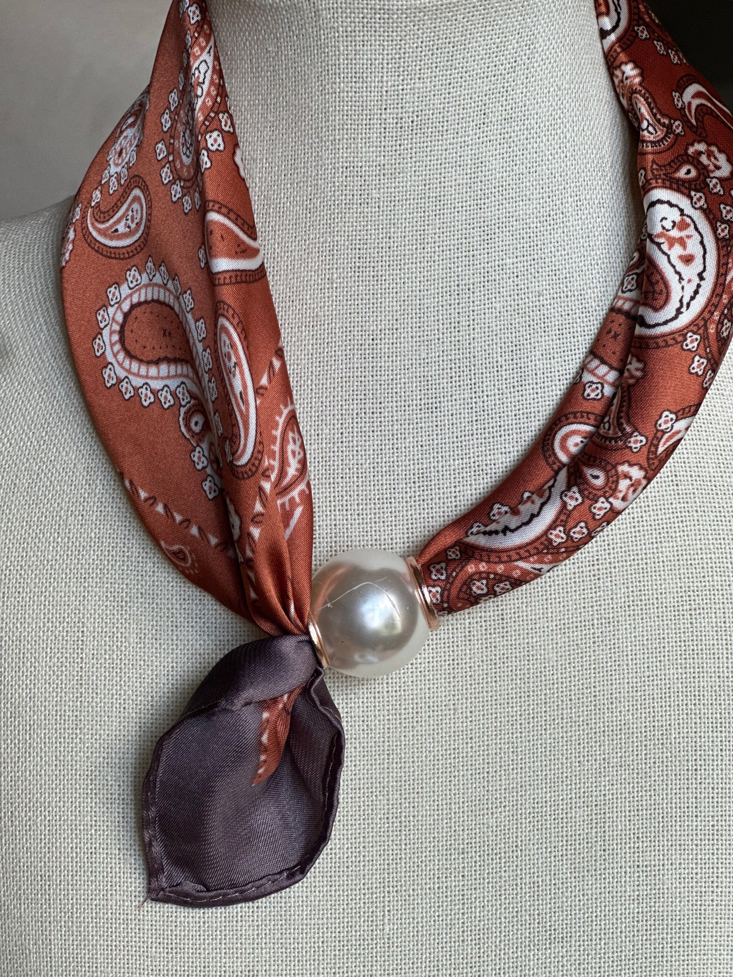 The Pearl Tie Scarf - rust