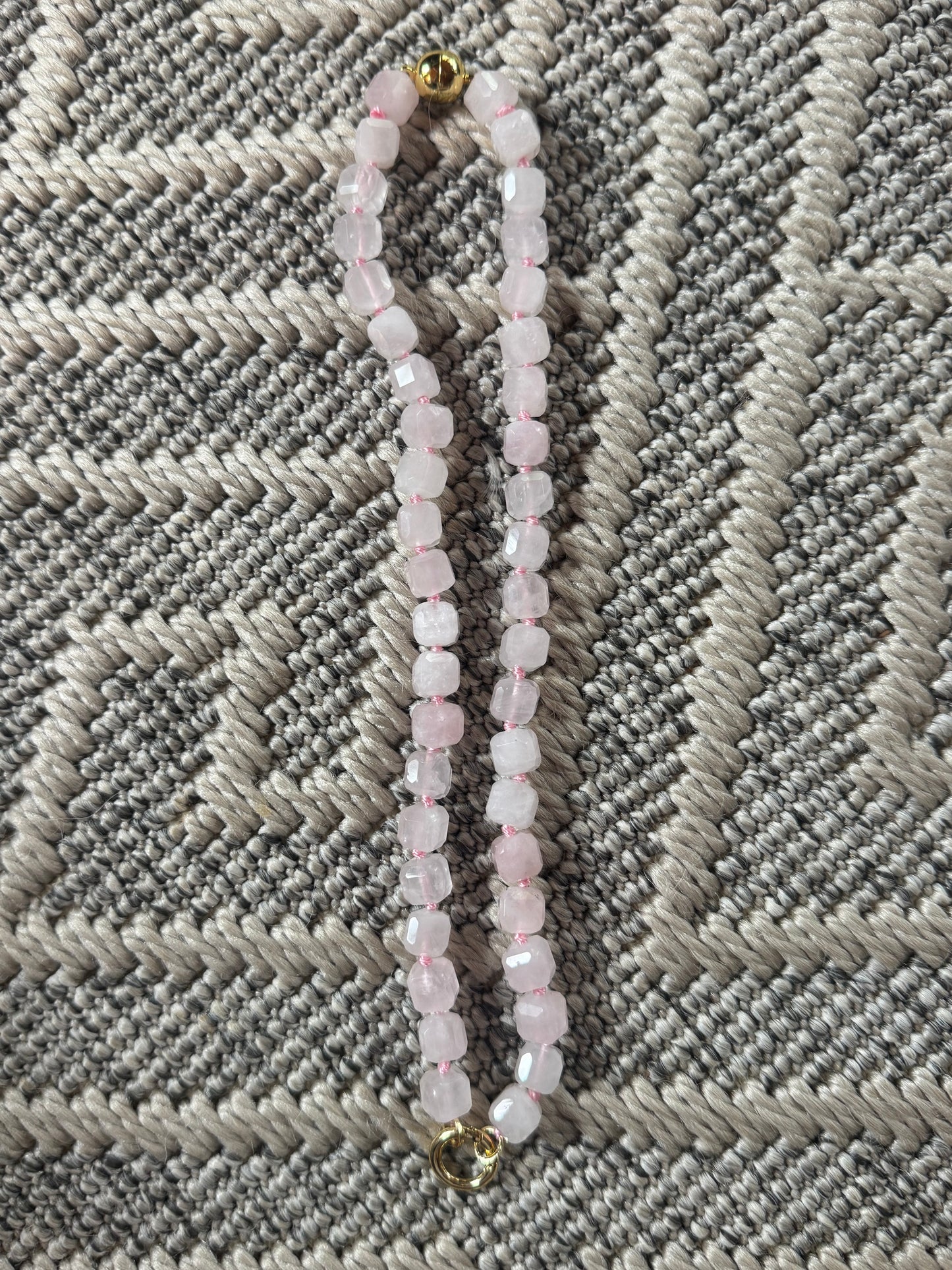 Sugar Rush Necklace MAGNETIC