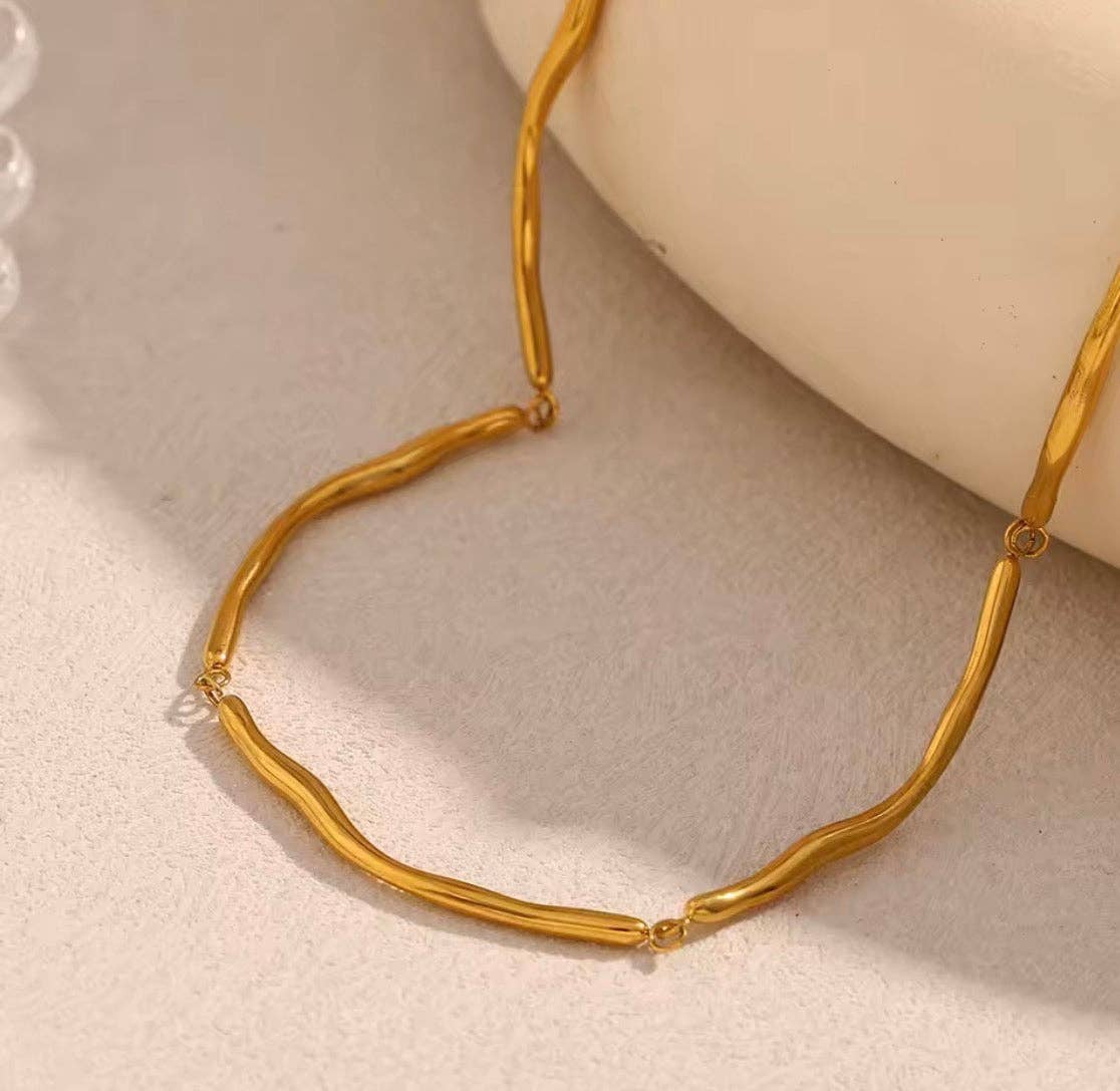 The Edith: Water Resistant Gold Necklace