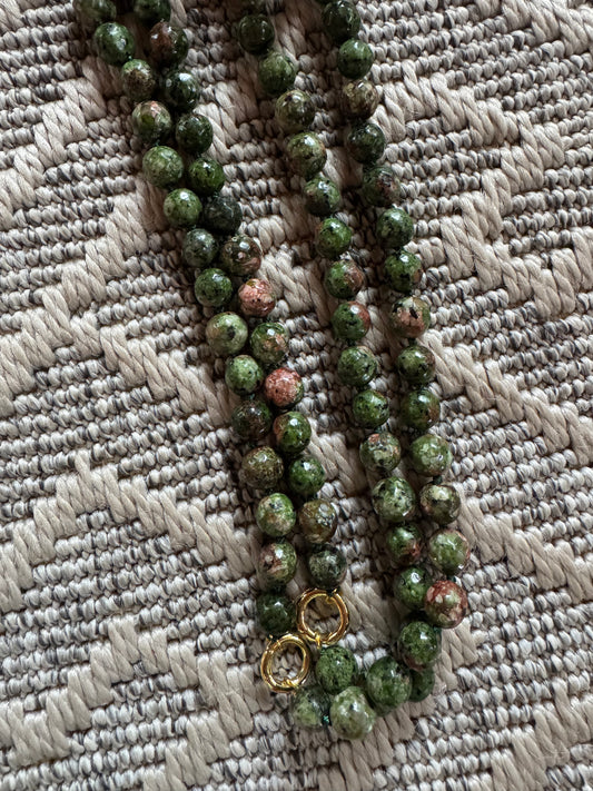Jelly Belly Necklace MAGNETIC