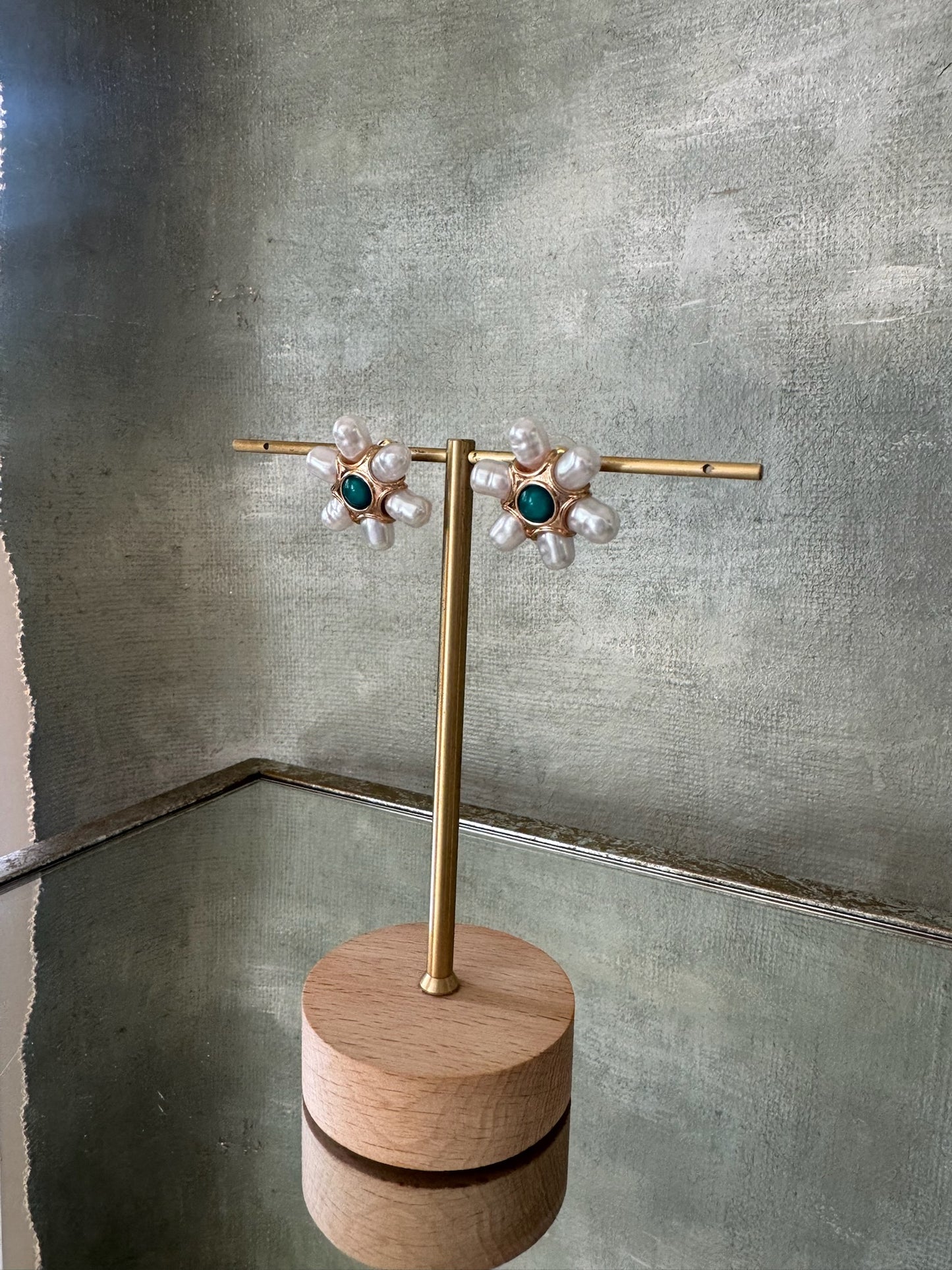 Emerald and Pearl Statement Earring